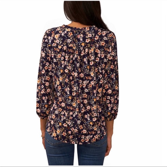 Two by Vince Camuto Ladies' V- Neck Top (2X) - Picture 2 of 5